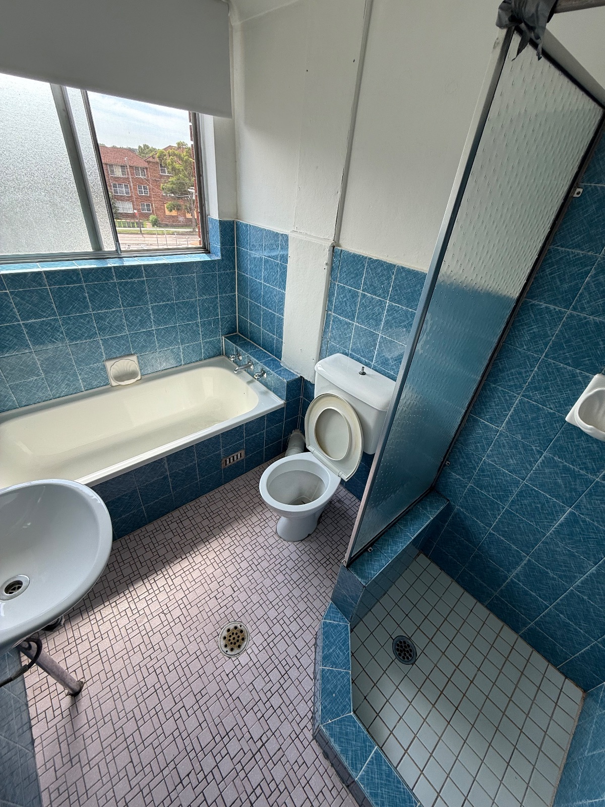 After - Deep Bathroom Clean