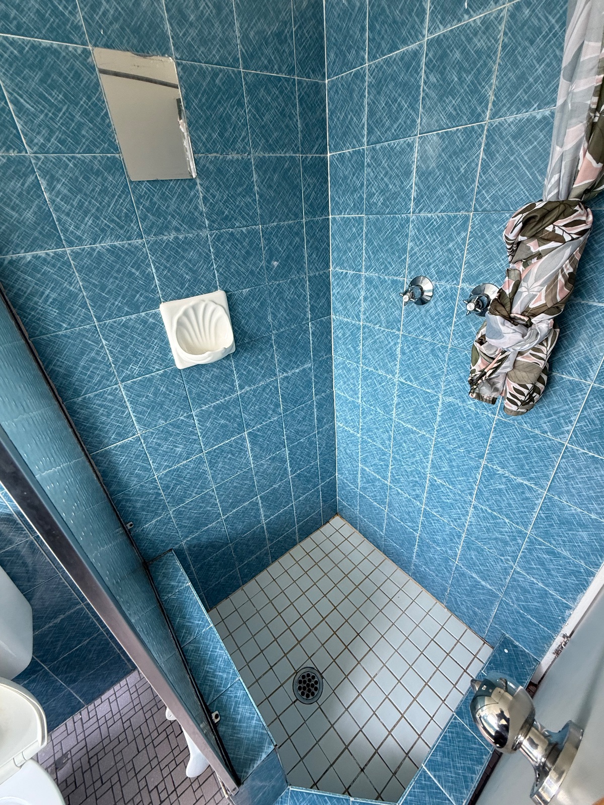 After - Bathroom Deep Clean